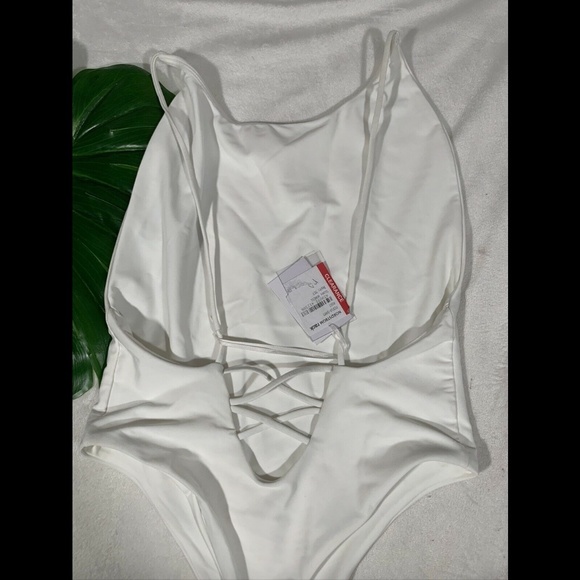 NWD Mia‎ Marcelle Lola One-Piece Swimsuit White - Picture 7 of 12